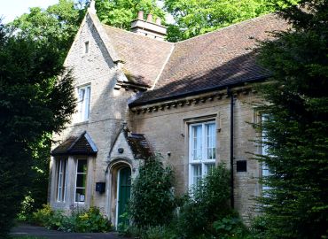 Explore Oakley - The Old School