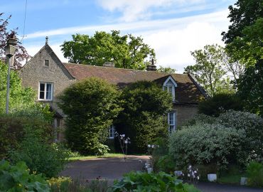 Explore Oakley - The Old School